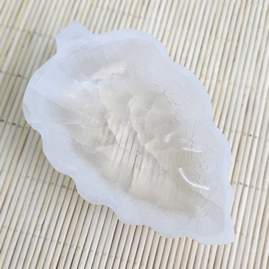 Selenite Leaf Bowl Special 12 cm