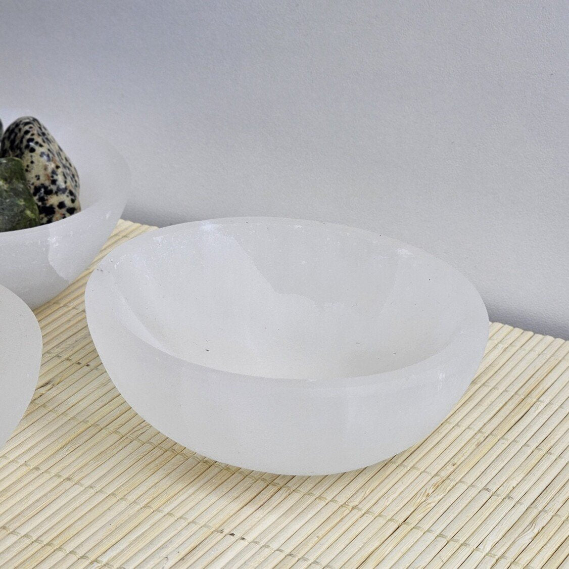 Selenite Bowl Round Matte 10 cm