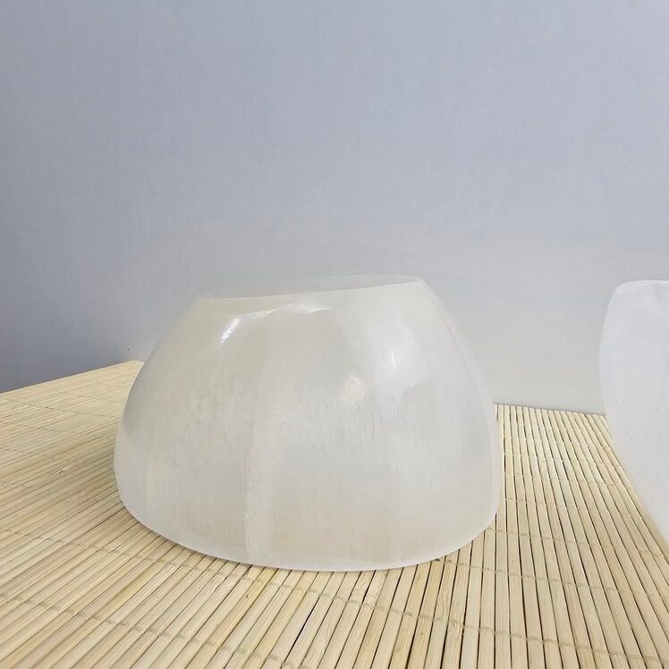 Selenite Bowl "Bean Bag" 12 cm