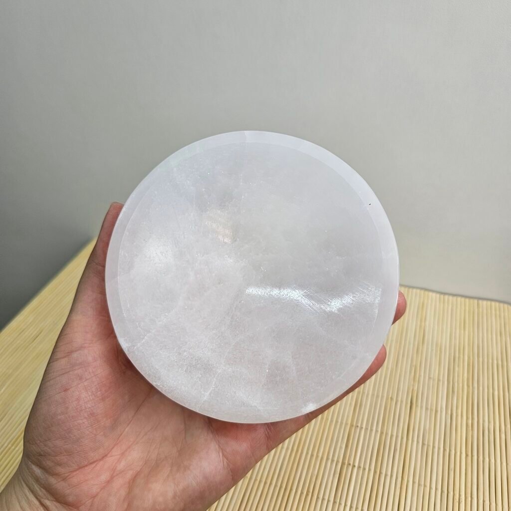 Selenite Round Bowl Shiny 12 cm
