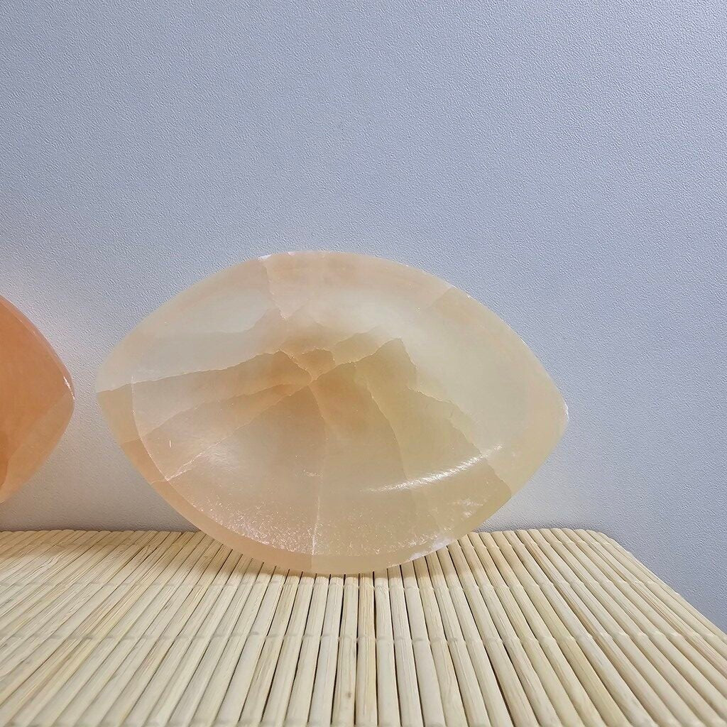 Handmade Peach Selenite Eye/Oval Bowl 10 cm