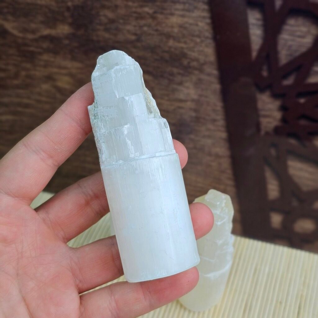 Selenite Iceberg Tower 10 cm Polished