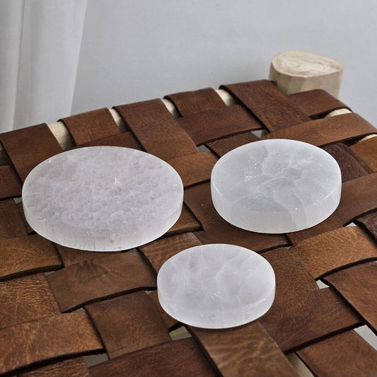 Selenite Round Plate 6 cm