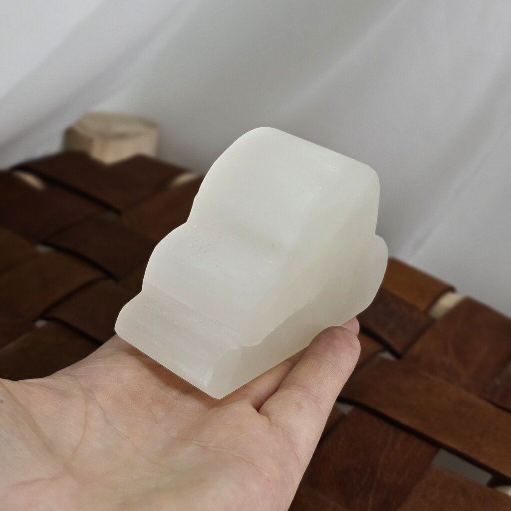 Selenite Cloud Plate 10 cm