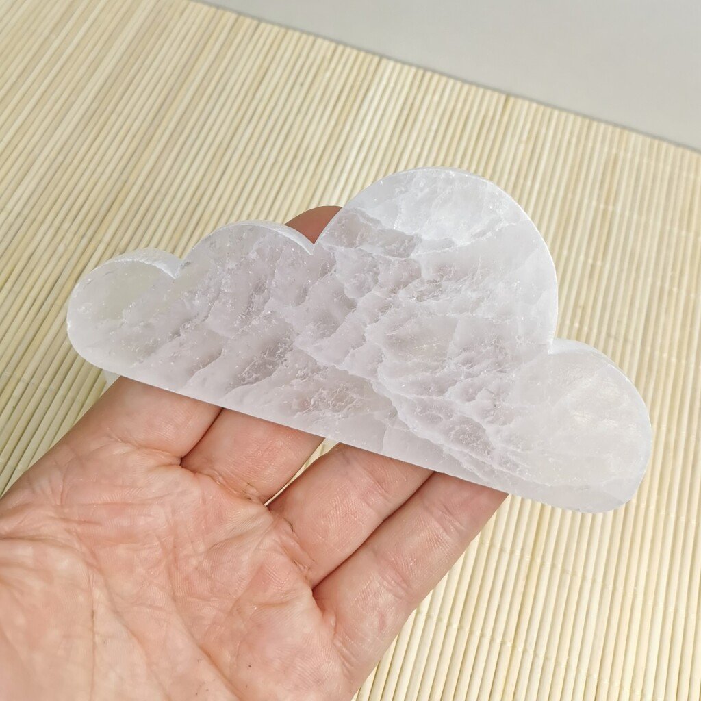 Selenite Cloud Plate 12 cm