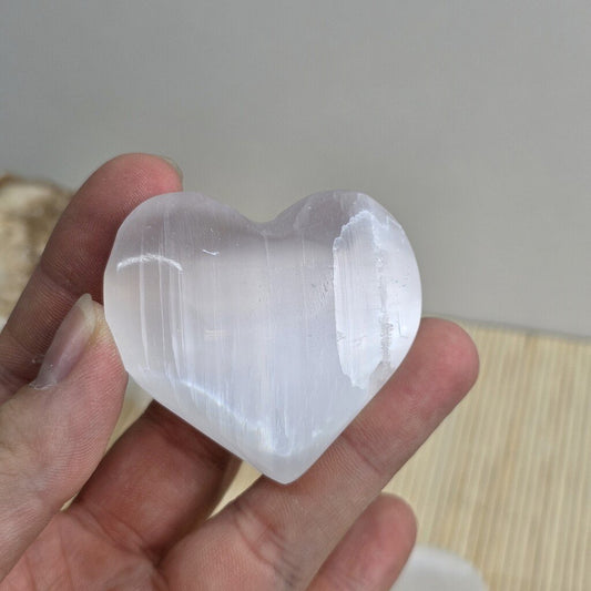 Selenite Heart 6-7 cm
