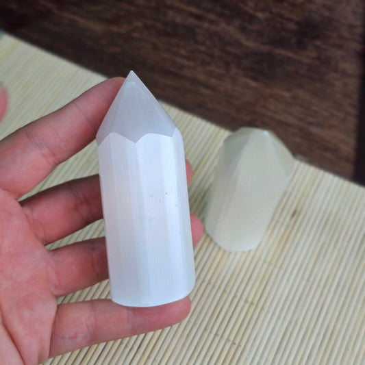 Selenite Heptagon Tower 10 cm