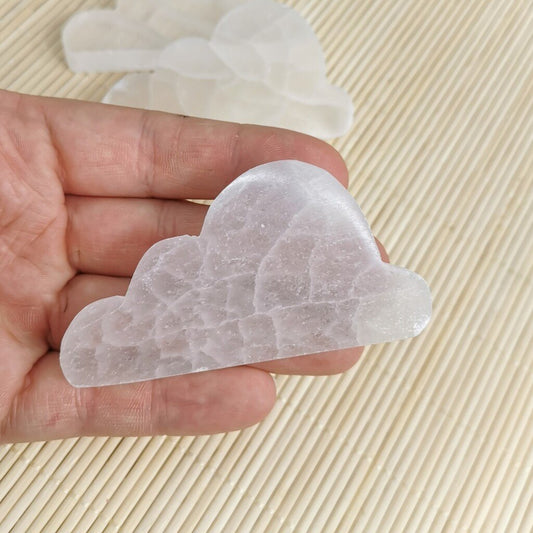 Selenite Cloud Plate 8 cm