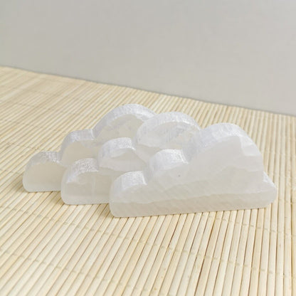 Selenite Cloud Plate 8 cm